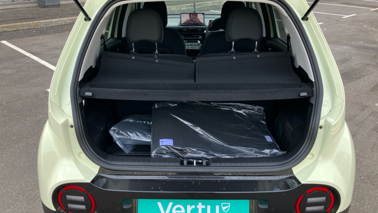 Hyundai INSTER 85kW 02 49kWh 5dr Auto Electric Hatchback